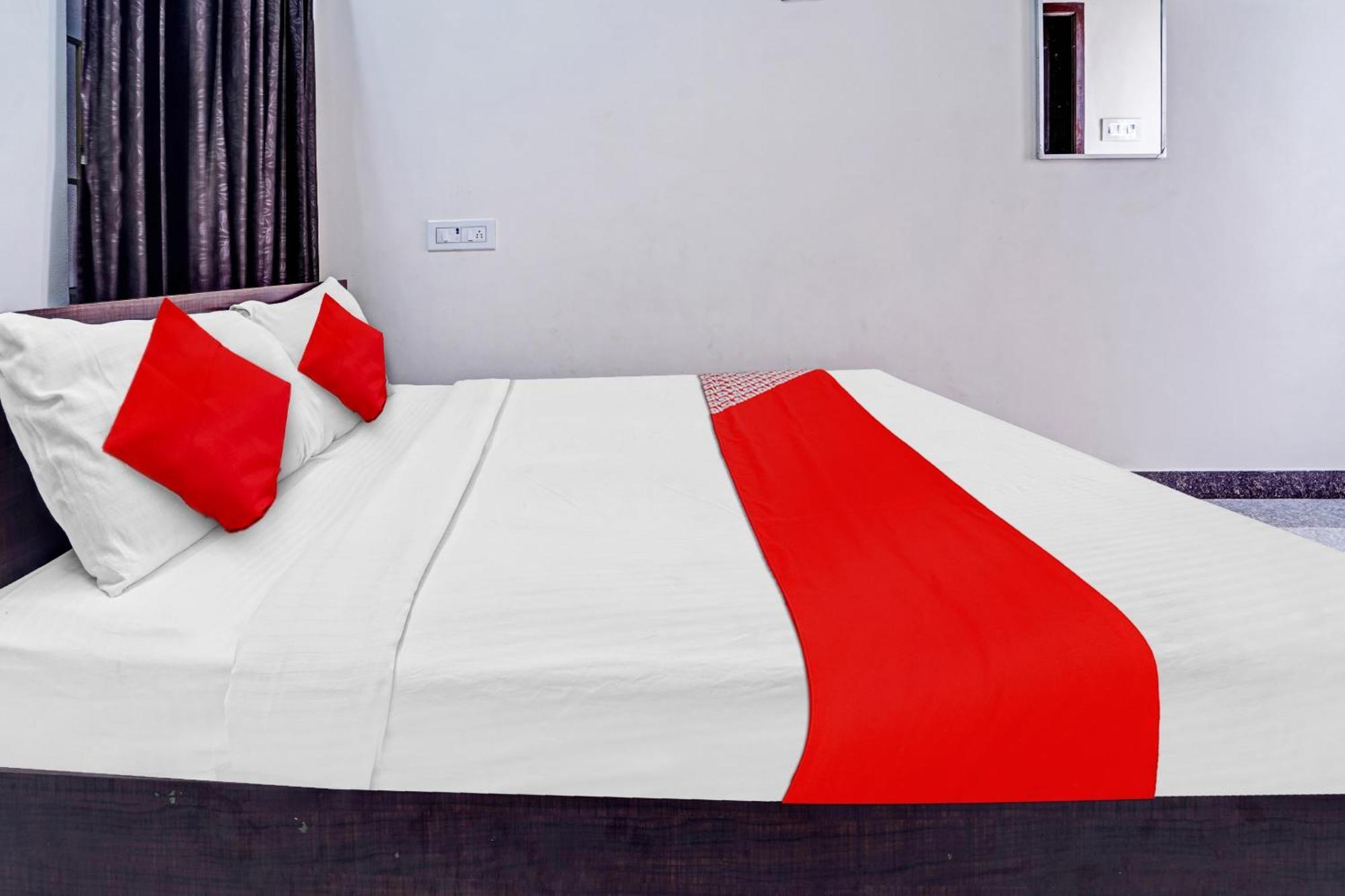 Hotel O Royal Residency Nāmakkal Екстериор снимка